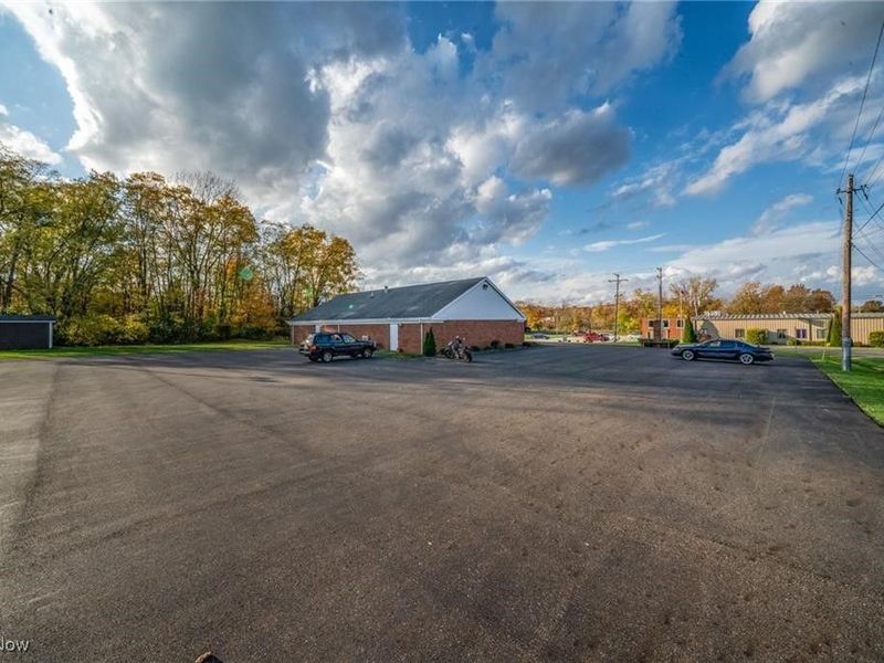 1420 W Main Street, Alliance, OH 44601 Photo 8