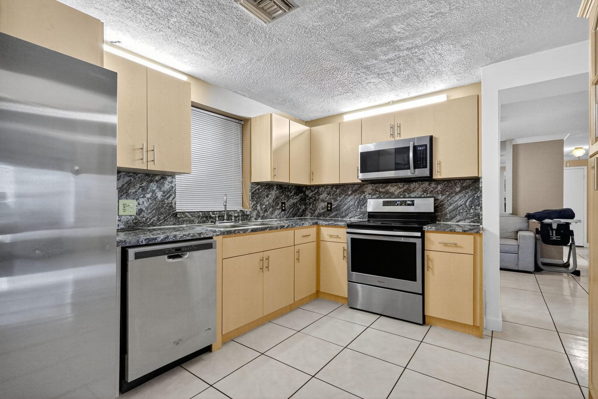 1910 SW 98th Terrace, Miramar, FL 33025 Photo