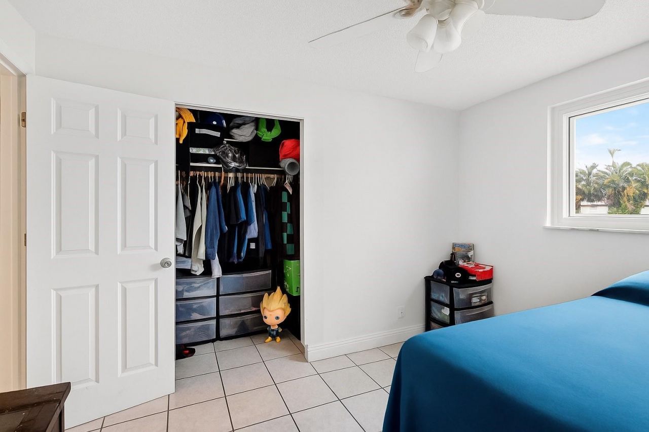 1910 SW 98th Terrace, Miramar, FL 33025 Photo