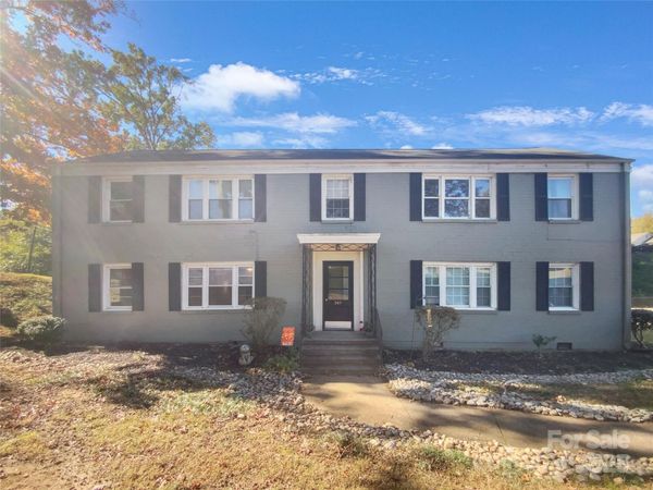 349 Wakefield Drive, Unit A, Charlotte, NC 28209