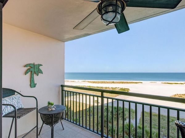 1270 GULF BOULEVARD, Unit 705, CLEARWATER BEACH, FL 33767