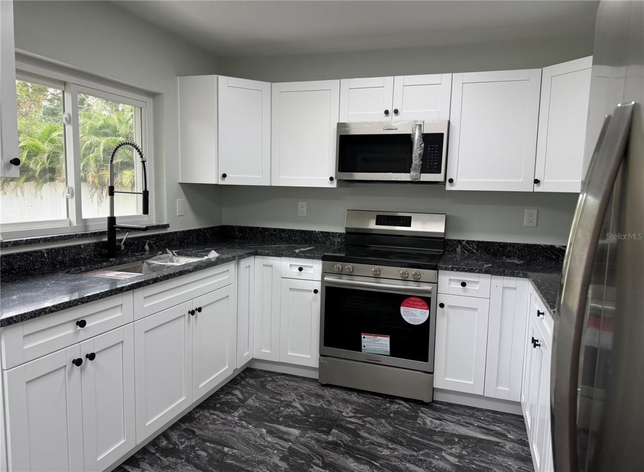 6221 6th Avenue N, Saint Petersburg, FL 33710 Photo