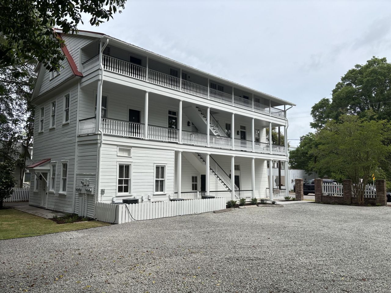 419 Whilden Street Photo 9