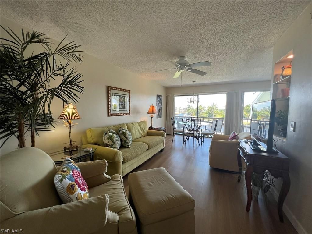 1250 Tennisplace Ct, Unit A33, Sanibel, FL 33957 Photo