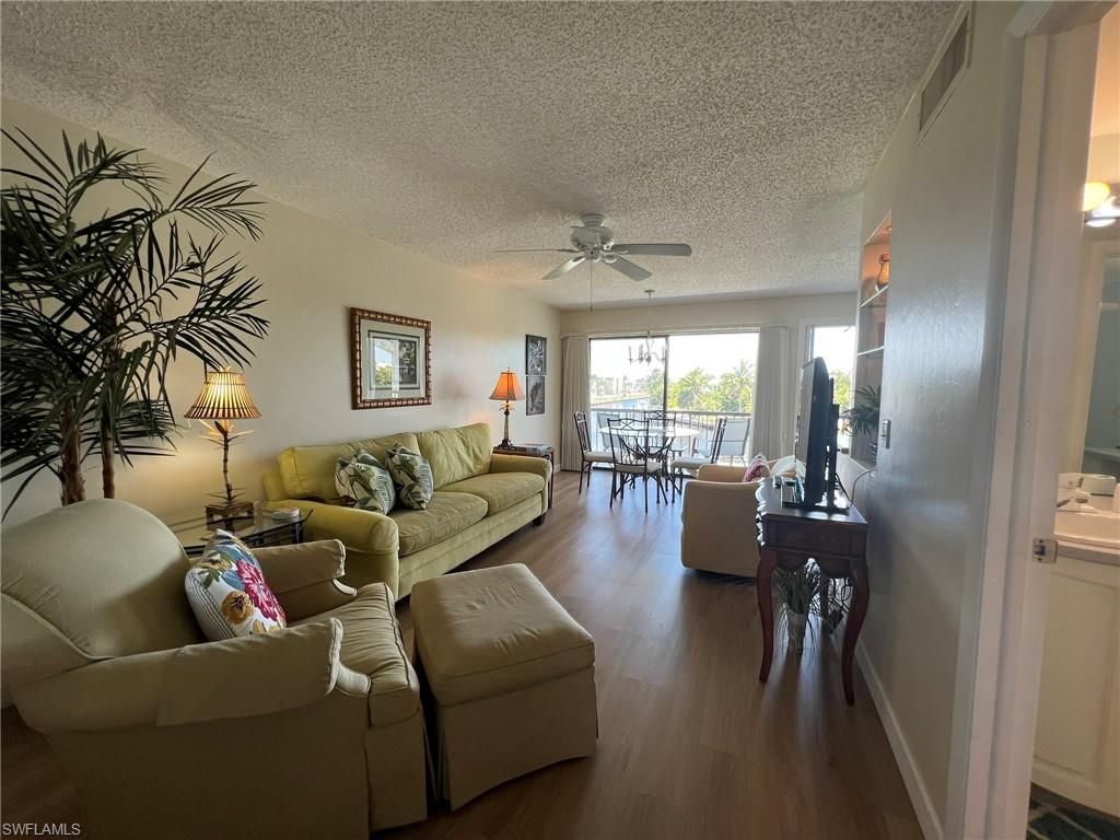 1250 Tennisplace Ct, Unit A33, Sanibel, FL 33957 Photo