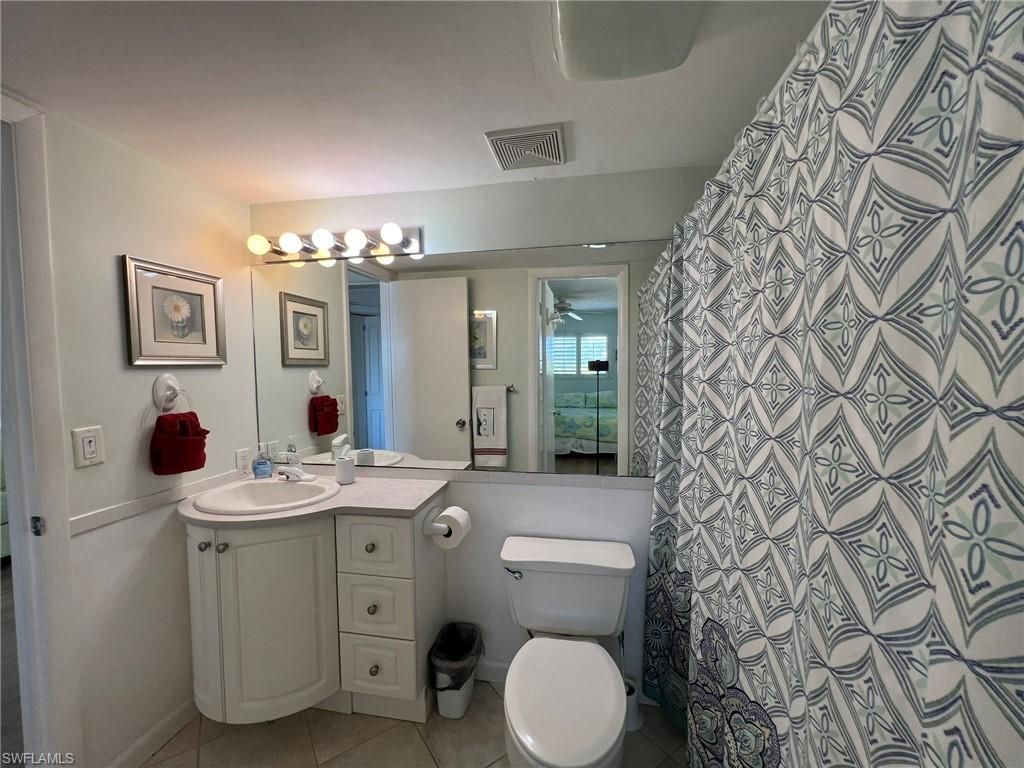 1250 Tennisplace Ct, Unit A33, Sanibel, FL 33957 Photo