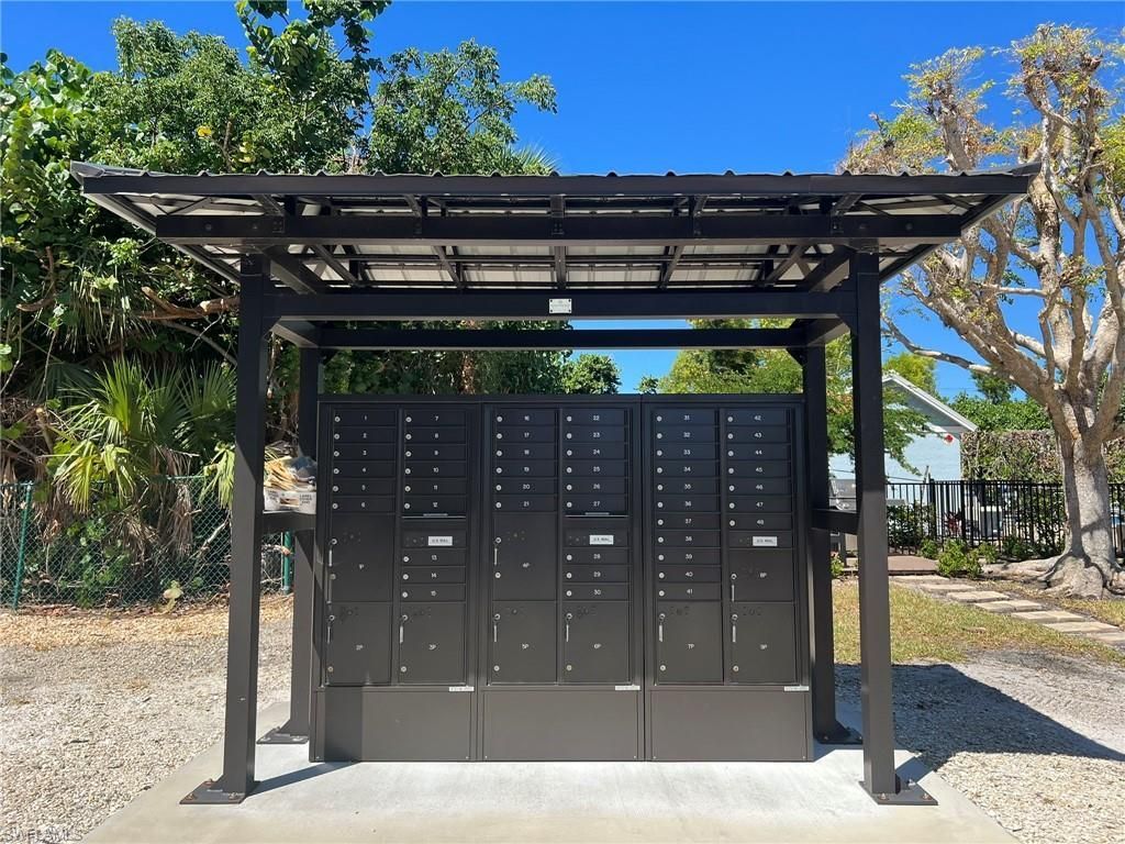 1250 Tennisplace Ct, Unit A33, Sanibel, FL 33957 Photo