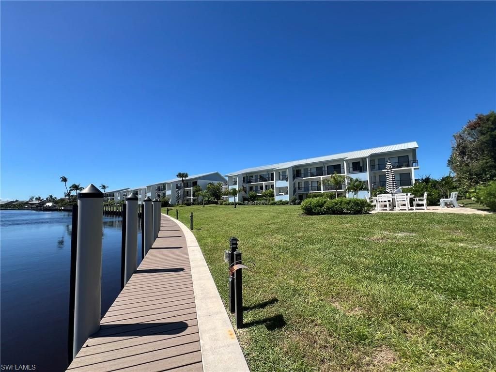 1250 Tennisplace Ct, Unit A33, Sanibel, FL 33957 Photo