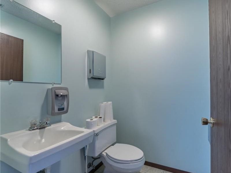 1420 W Main Street, Alliance, OH 44601 Photo 20