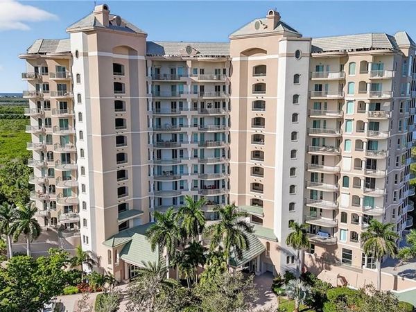 4811 Island Pond CT, Unit 604, BONITA SPRINGS, FL 34134