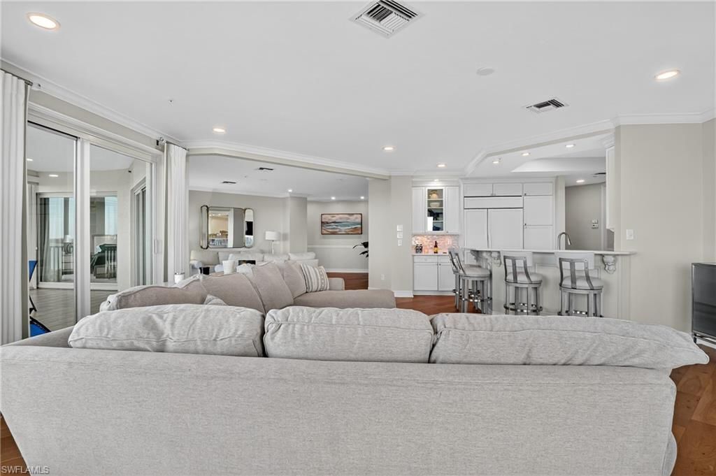 4811 Island Pond Ct, Unit 604, Bonita Springs, FL 34134 Photo