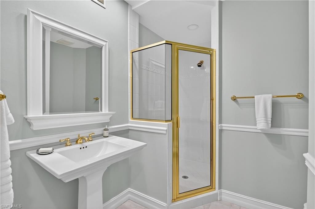 4811 Island Pond Ct, Unit 604, Bonita Springs, FL 34134 Photo