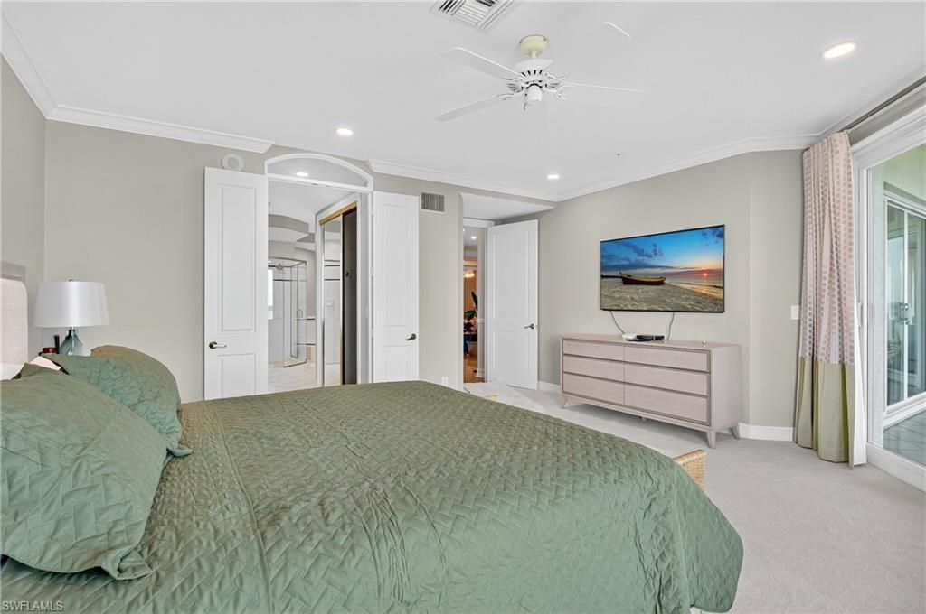 4811 Island Pond Ct, Unit 604, Bonita Springs, FL 34134 Photo