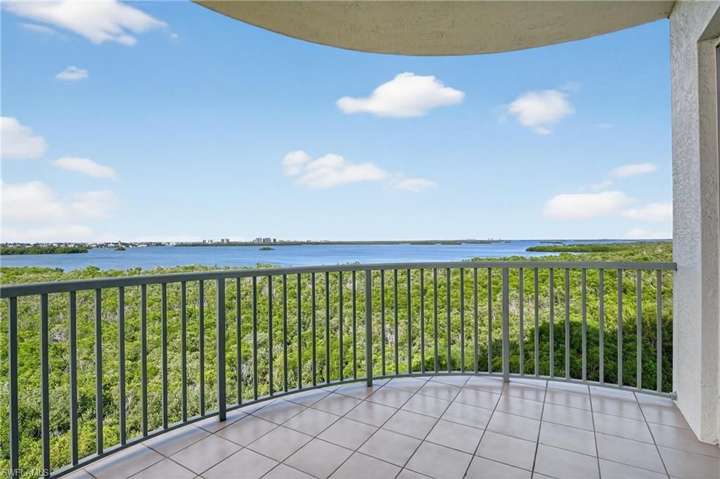 4811 Island Pond Ct, Unit 604, Bonita Springs, FL 34134 Photo