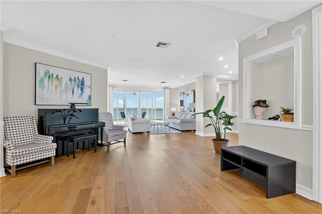 4811 Island Pond Ct, Unit 604, Bonita Springs, FL 34134 Photo