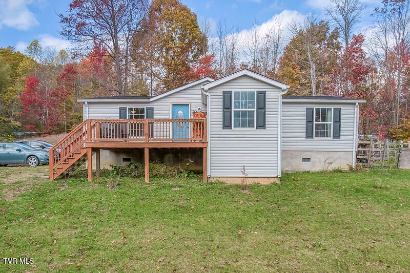 618 Henson Road, Bristol, TN 37620 Main Photo