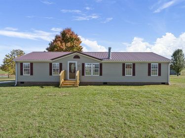 1444 Oakhill School Road, Smiths Grove, KY 42171
