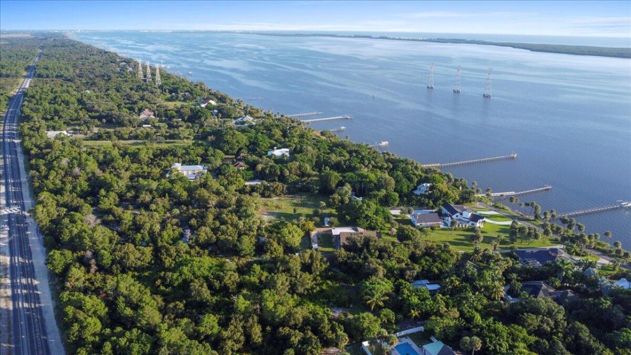 8111 S Indian River Drive, Fort Pierce, FL 34982 Photo