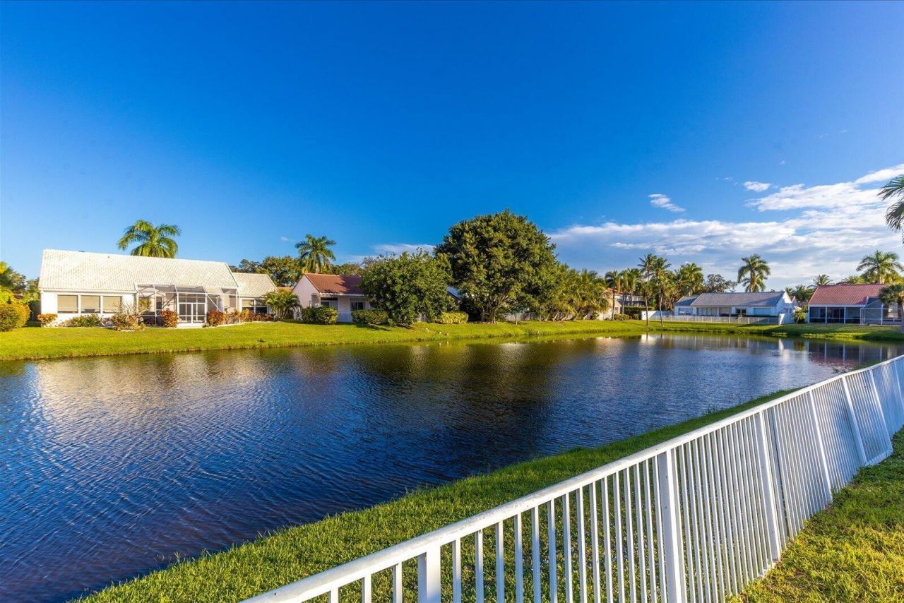 1049 Siena Oaks Circle E, Palm Beach Gardens, FL 33410 Photo