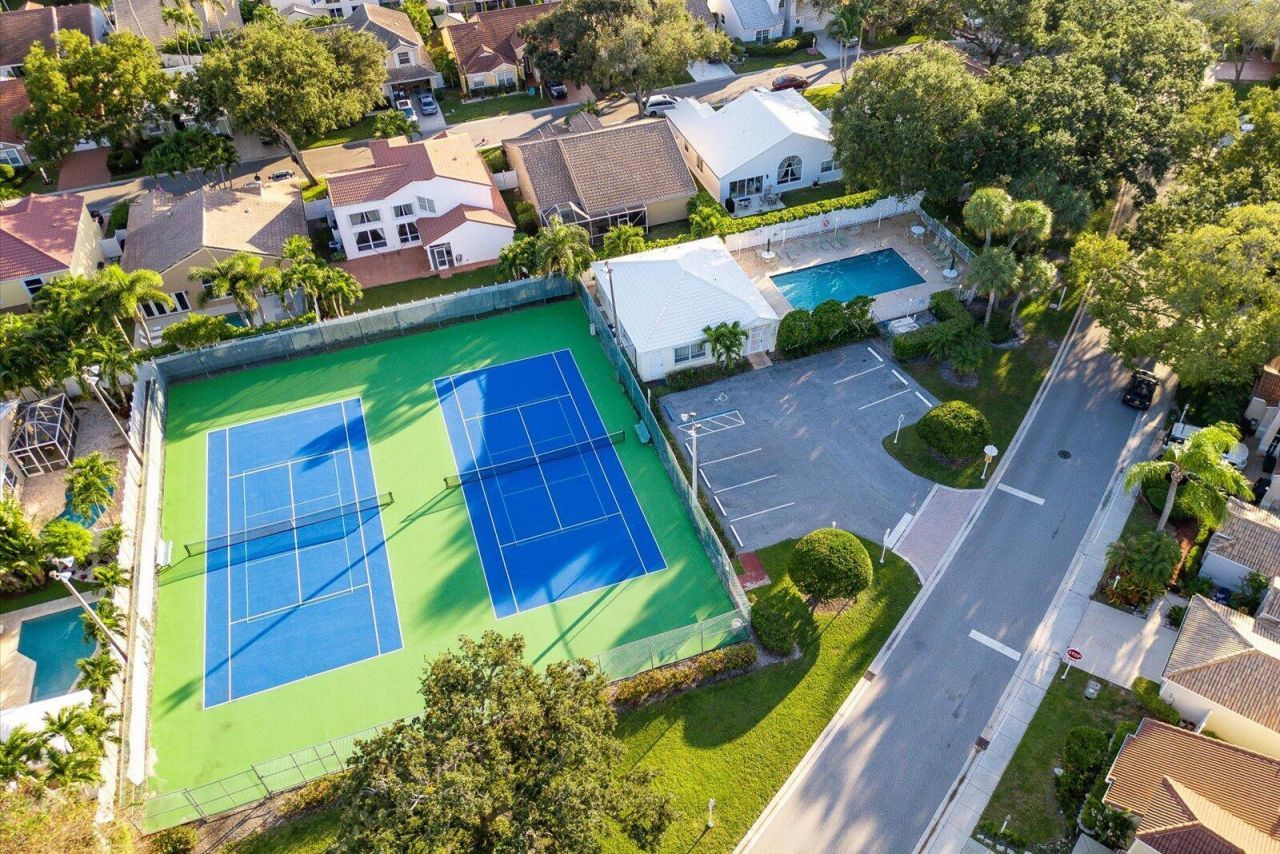 1049 Siena Oaks Circle E, Palm Beach Gardens, FL 33410 Photo