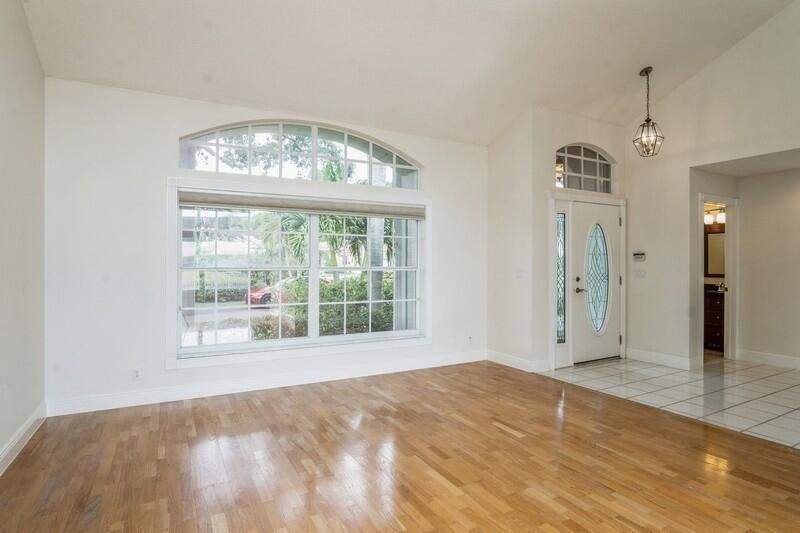 1049 Siena Oaks Circle E, Palm Beach Gardens, FL 33410 Photo