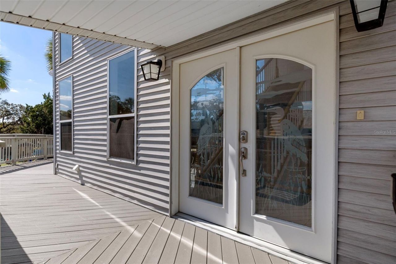 5272 Tropical Point, Weeki Wachee, FL 34607 Photo