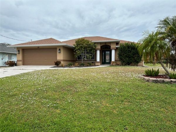 113 MARK TWAIN LANE, ROTONDA WEST, FL 33947