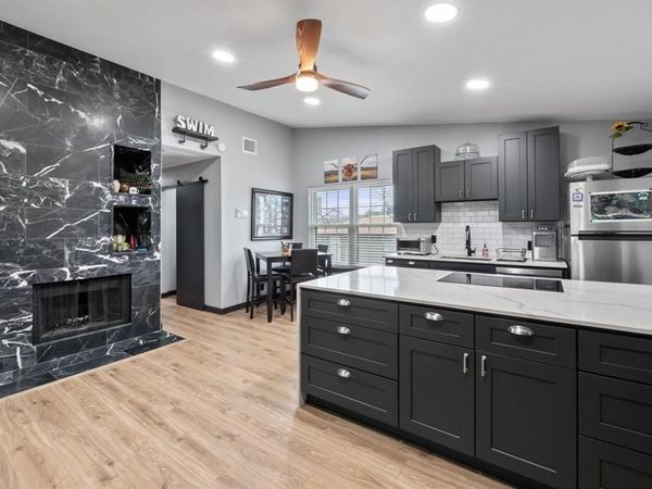 203 E 31st ST, Unit 305, Austin, TX 78705