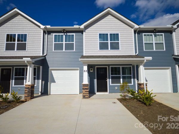 114 Clear Creek Lane, Waynesville, NC 28785