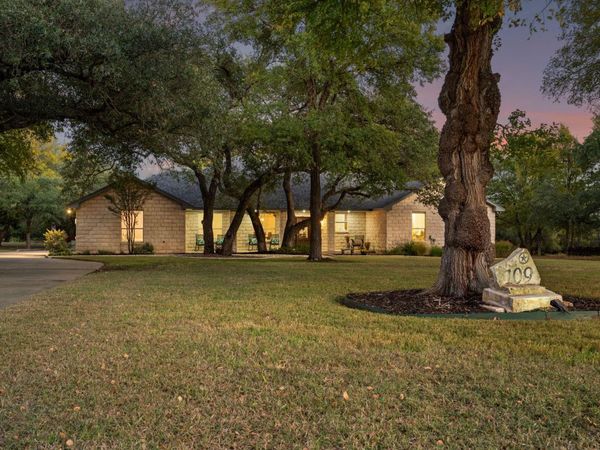109 Ridge View DR, Georgetown, TX 78628
