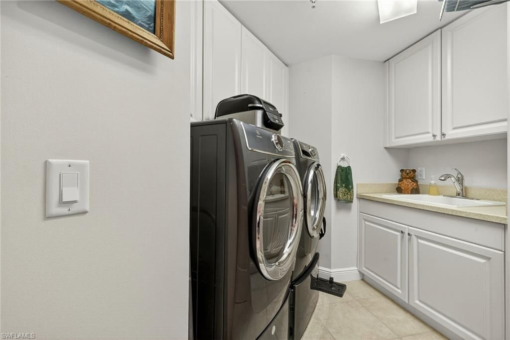 6081 Silver King Blvd, Unit 202, Cape Coral, FL 33914 Photo