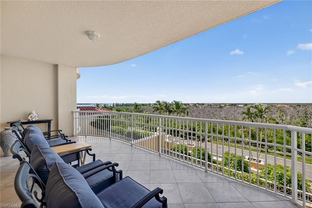 6081 Silver King Blvd, Unit 202, Cape Coral, FL 33914 Photo