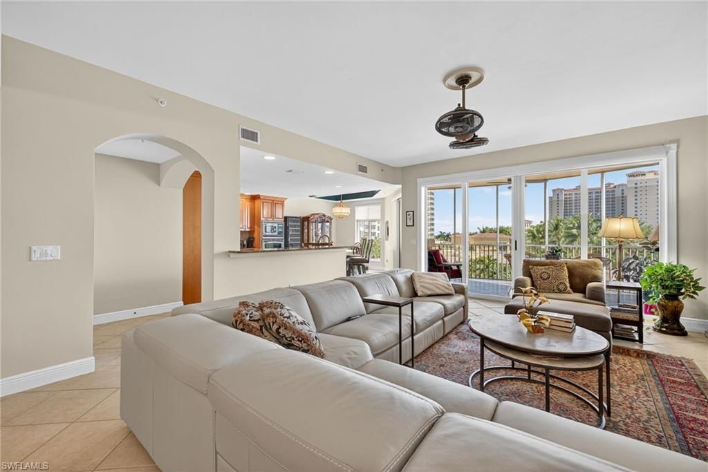 6081 Silver King Blvd, Unit 202, Cape Coral, FL 33914 Photo