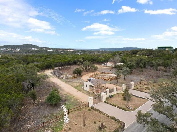 15900 Booth CIR, Volente, TX 78641