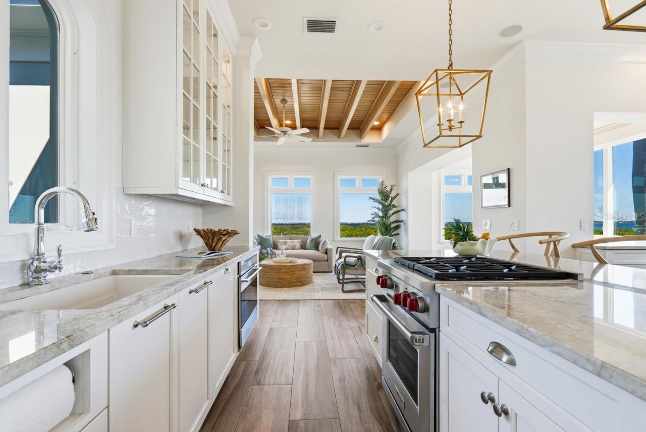 560 Harbor Point Road, Longboat Key, FL 34228 Photo