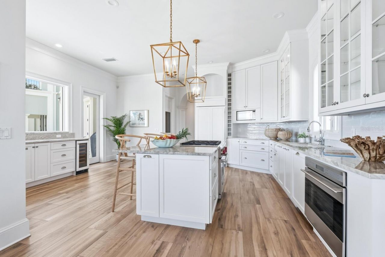 560 Harbor Point Road, Longboat Key, FL 34228 Photo