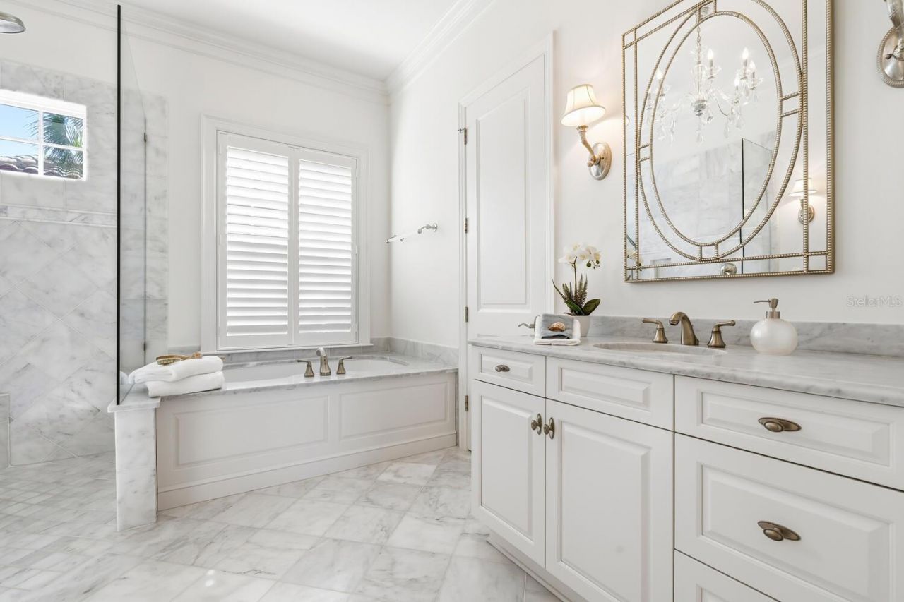 560 Harbor Point Road, Longboat Key, FL 34228 Photo