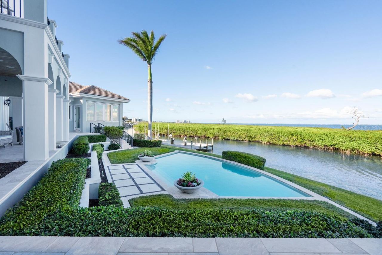 560 Harbor Point Road, Longboat Key, FL 34228 Photo