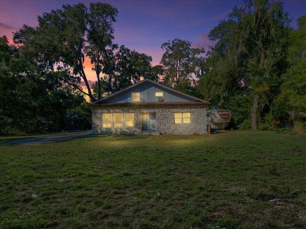 2200 NE 11TH COURT, OCALA, FL 34470