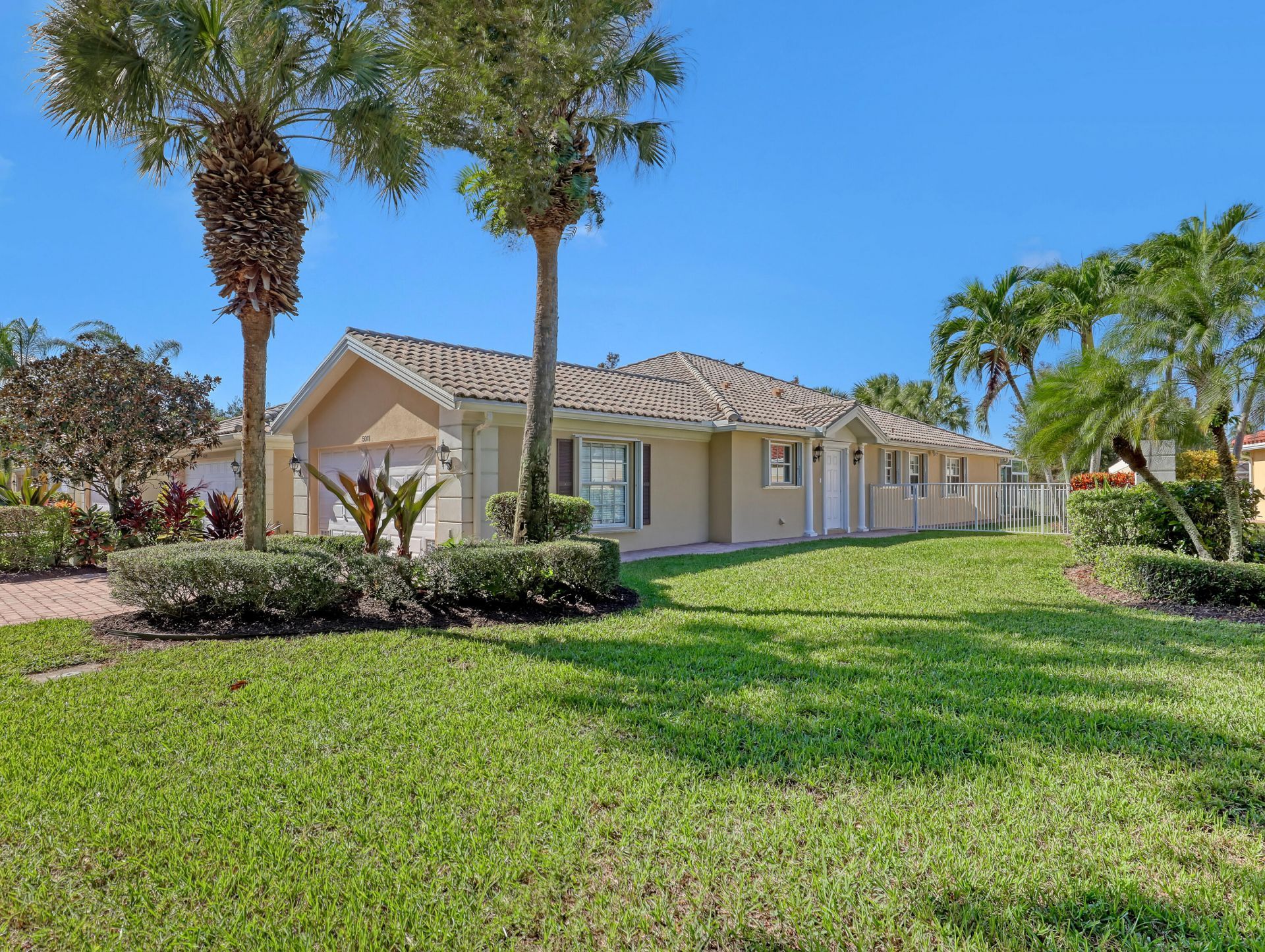 5011 Magnolia Bay Circle, Palm Beach Gardens, FL 33418 Photo