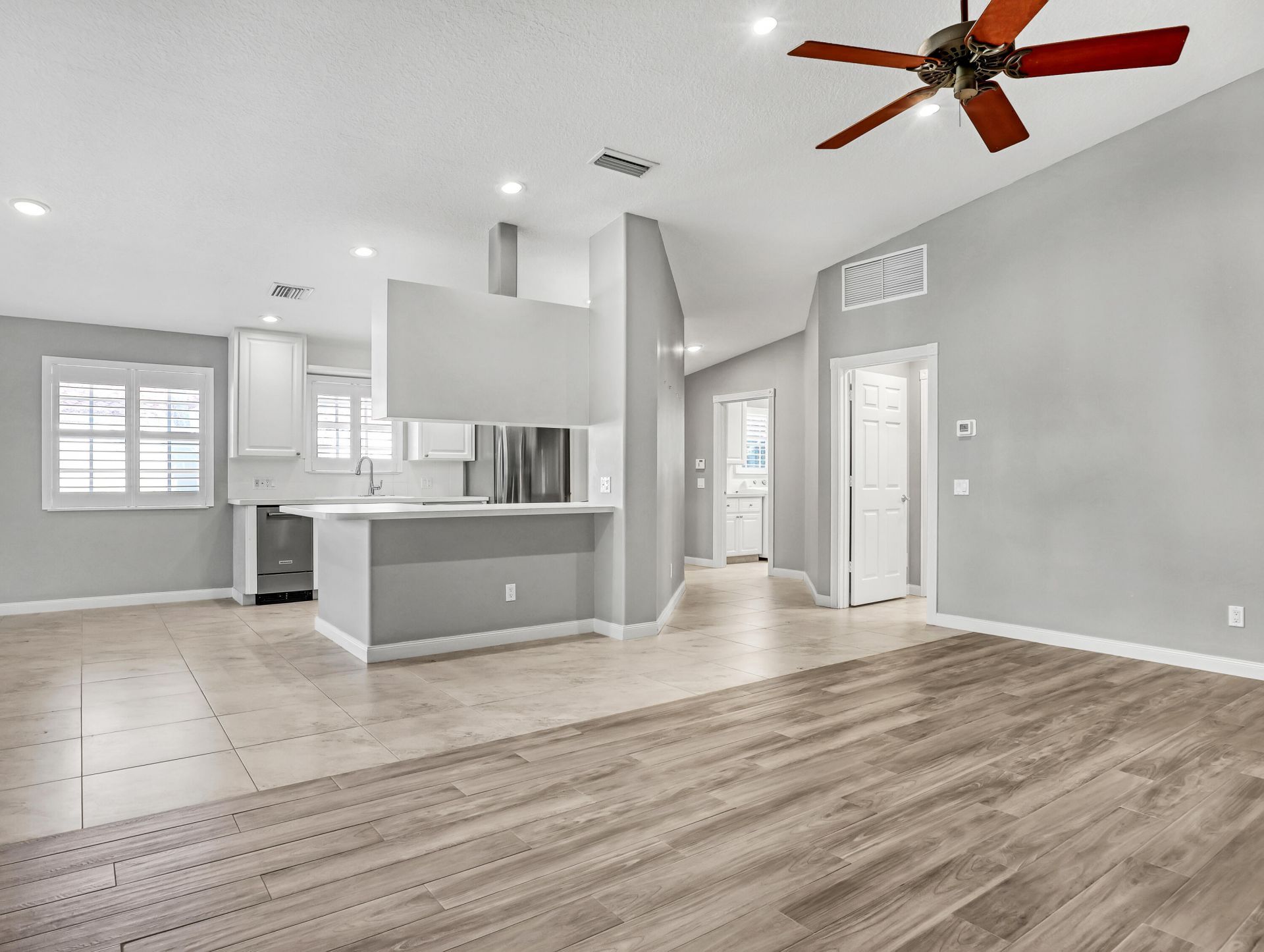 5011 Magnolia Bay Circle, Palm Beach Gardens, FL 33418 Photo