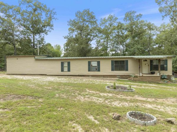 318 Red Oak Street, Malvern, AR 72104