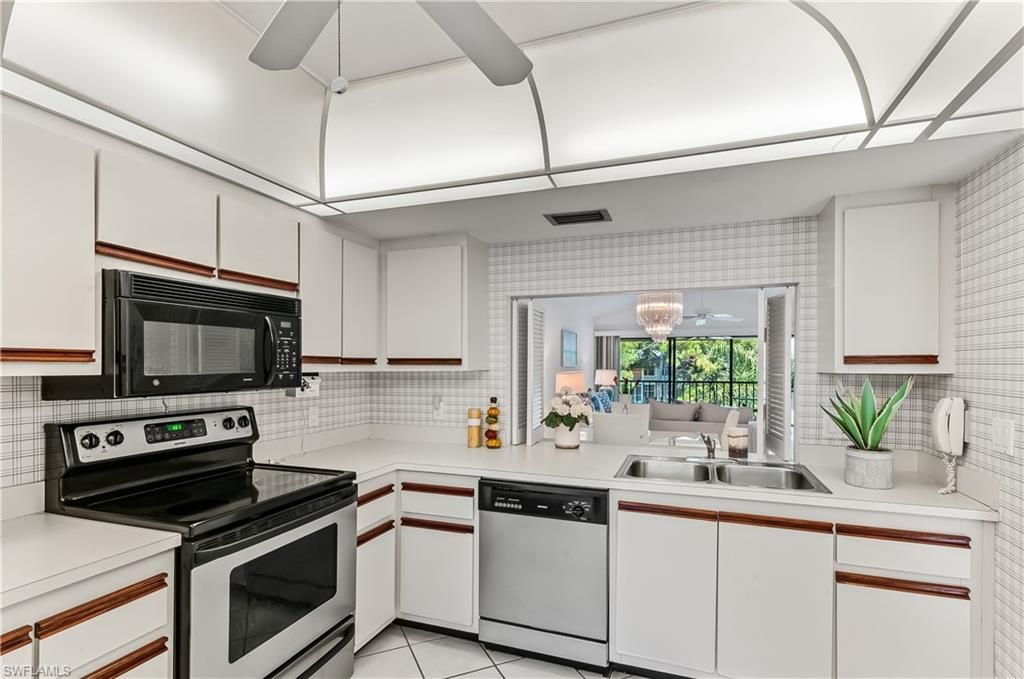 500 Misty Pines Cir, Unit 2-203, Naples, FL 34105 Photo