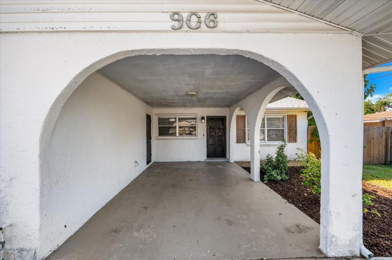 904 66th Avenue W, Bradenton, FL 34207 Photo