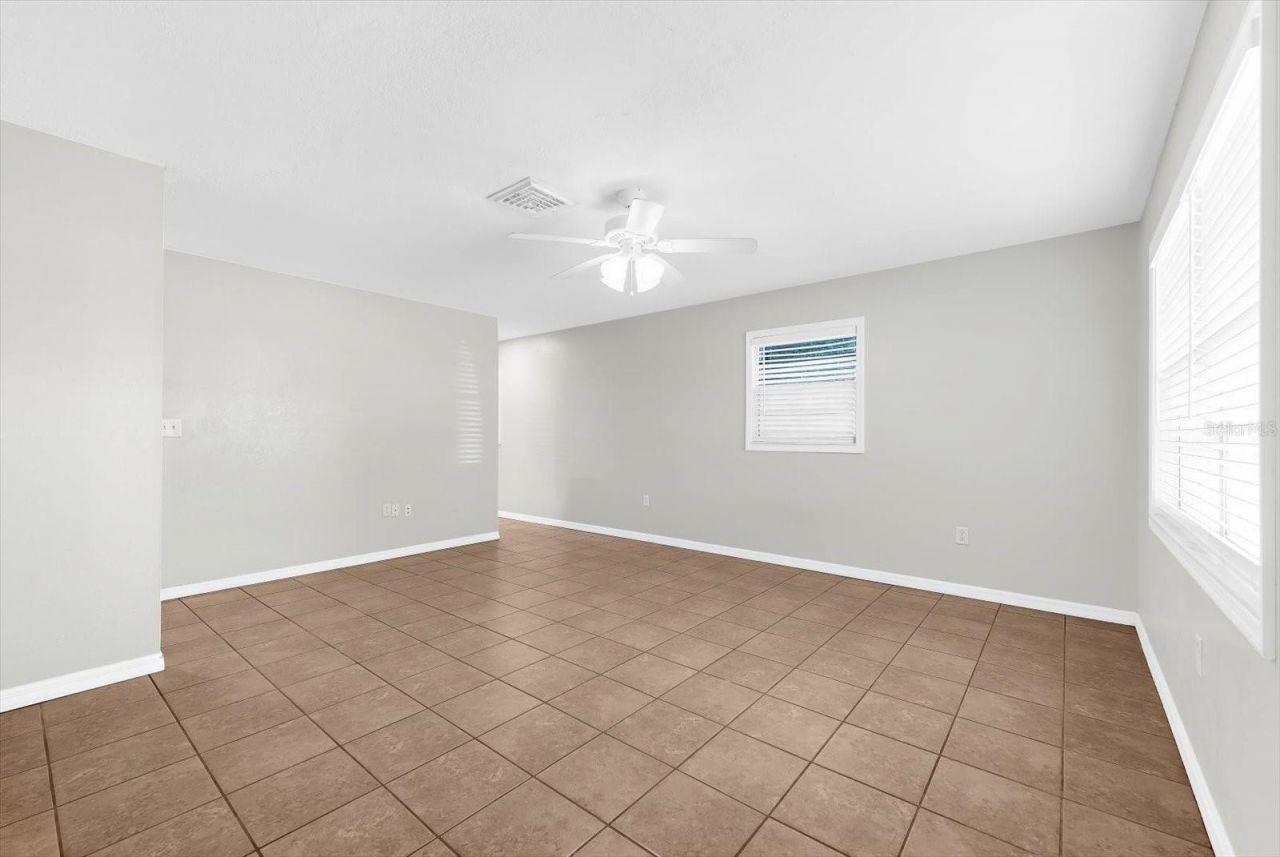 904 66th Avenue W, Bradenton, FL 34207 Photo