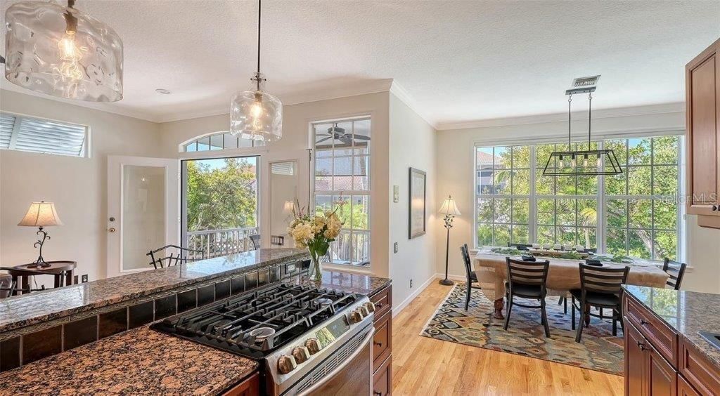 4922 Commonwealth Drive, Sarasota, FL 34242 Photo