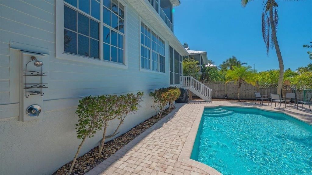 4922 Commonwealth Drive, Sarasota, FL 34242 Photo