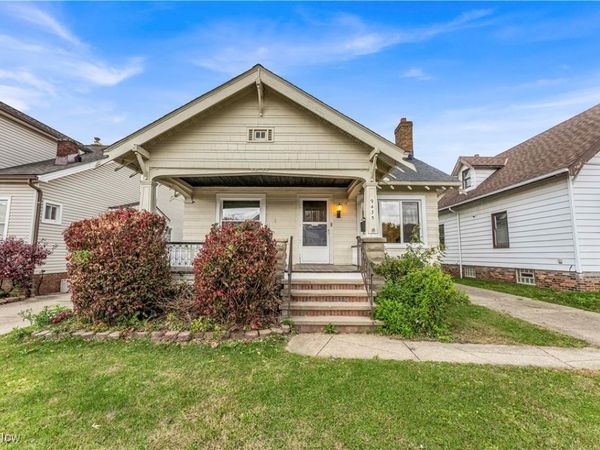9435 Dorothy Avenue, Garfield Heights, OH 44125