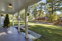 207 Baymore Lane  photo 4