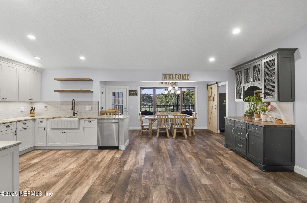 4299 Hawk Haven Road, Middleburg, FL 32068 Photo